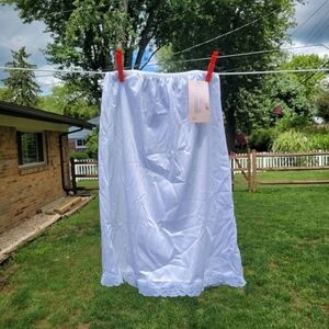 Vintage Lady Camille Size Small White Half Slip Lace Trim 100% Nylon Lingerie